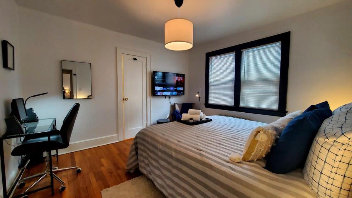 Апартаменты The Blue Sapphire 2Br 2 King Beds & Ample Backyard Бриджпорт Экстерьер фото
